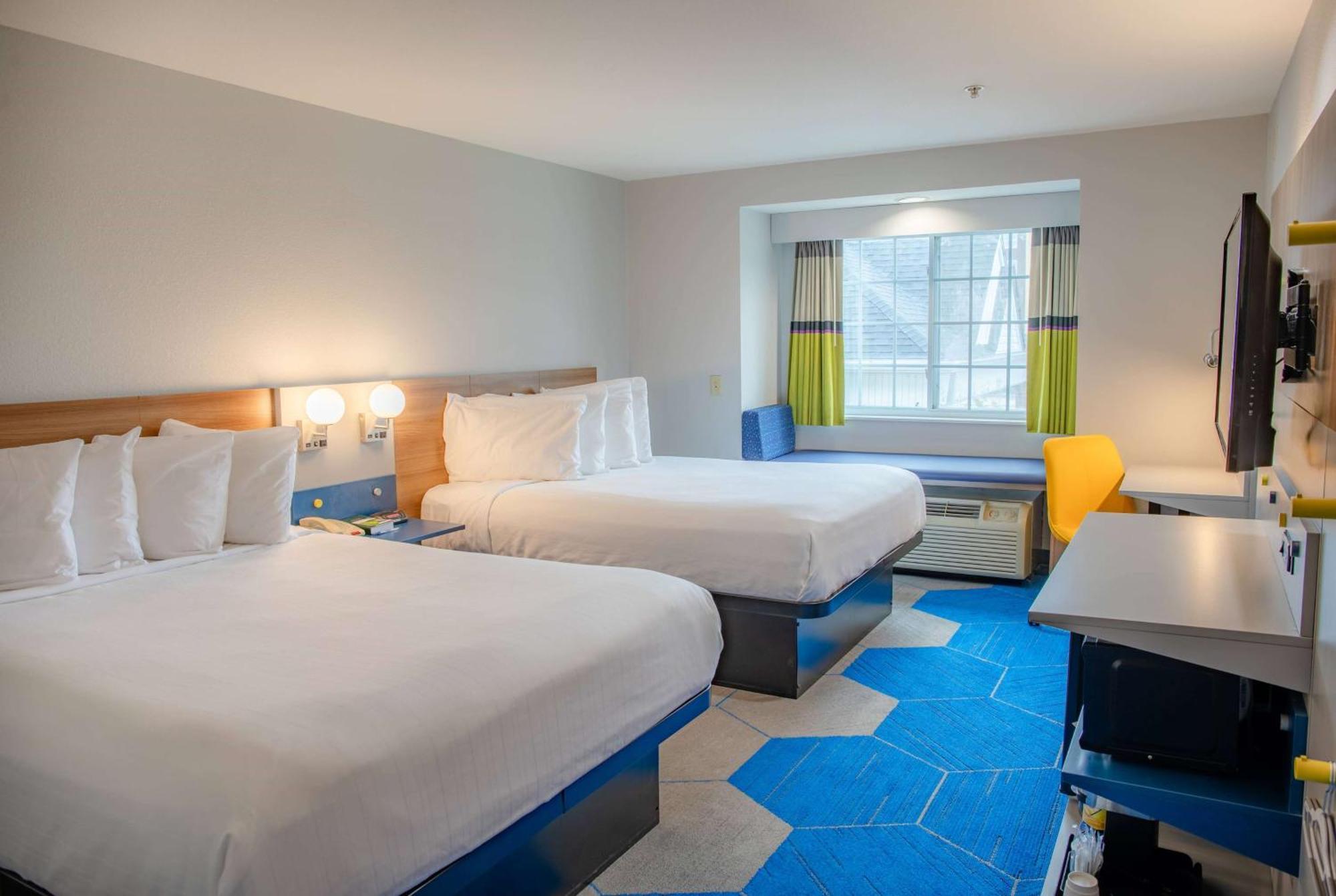 Microtel Inn & Suites By Wyndham Kingsland Naval Base I-95 Екстер'єр фото