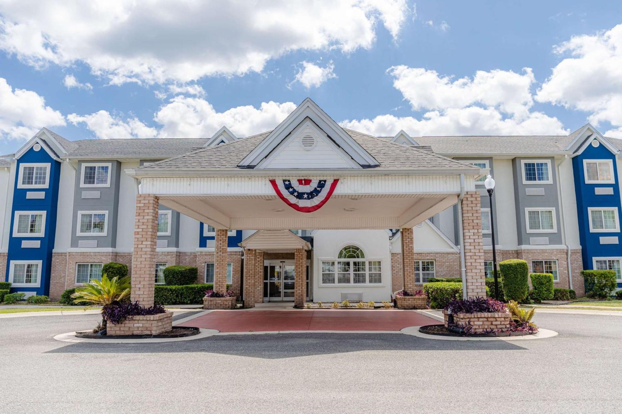 Microtel Inn & Suites By Wyndham Kingsland Naval Base I-95 Екстер'єр фото