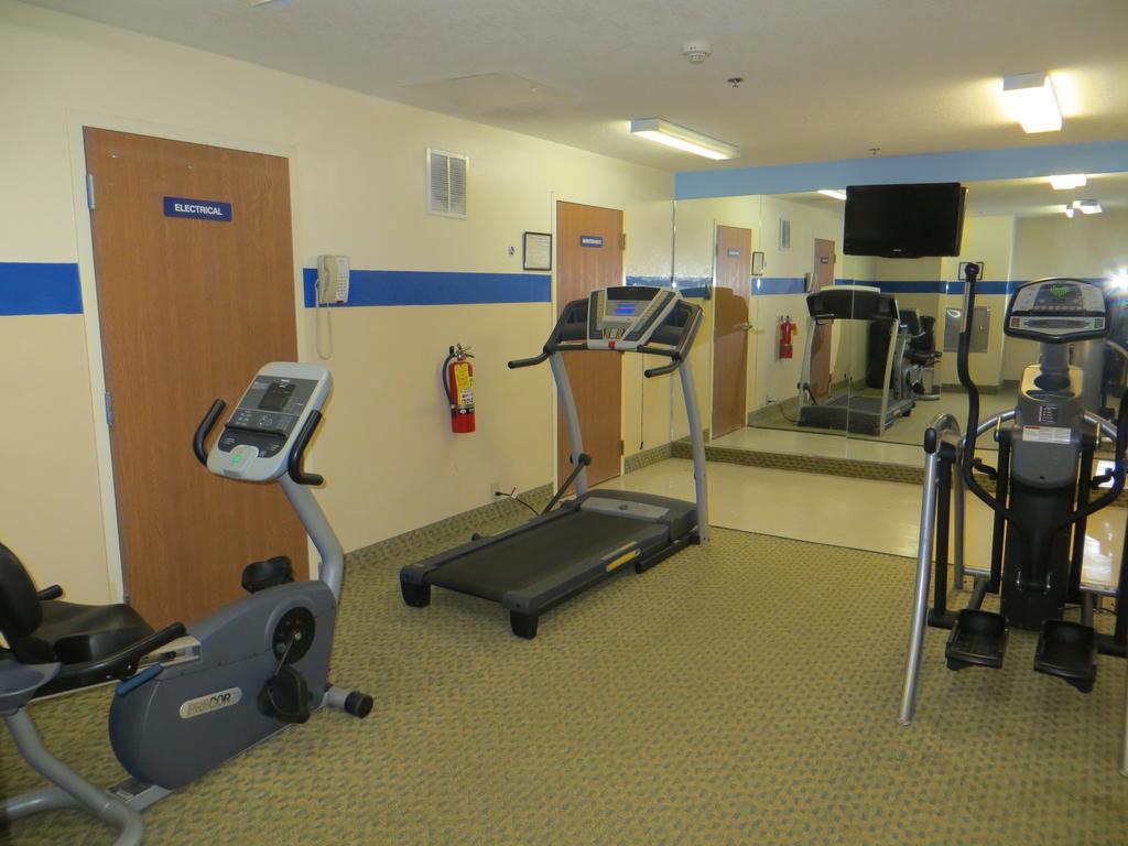 Microtel Inn & Suites By Wyndham Kingsland Naval Base I-95 Екстер'єр фото