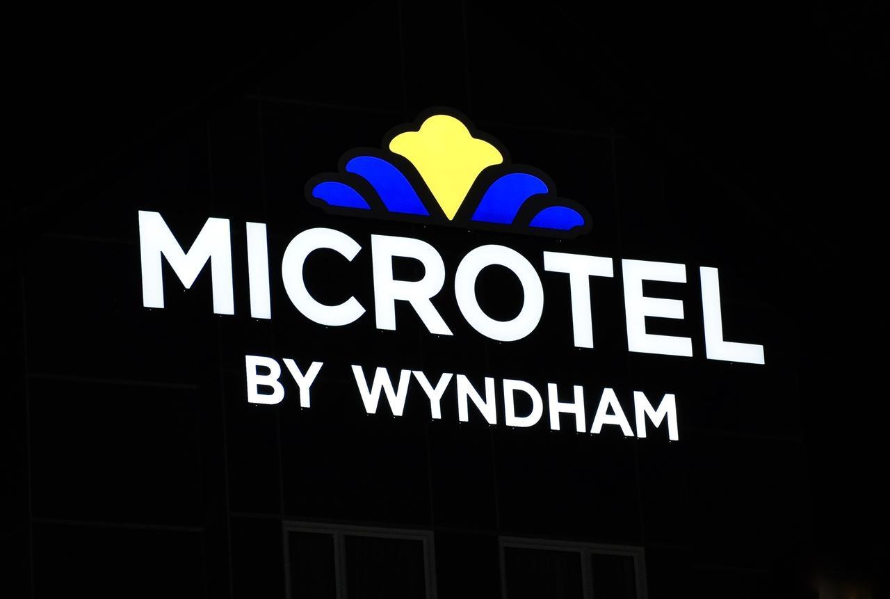 Microtel Inn & Suites By Wyndham Kingsland Naval Base I-95 Екстер'єр фото